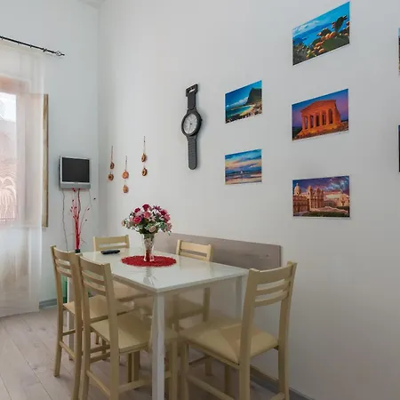 Sicania Апартаменты *